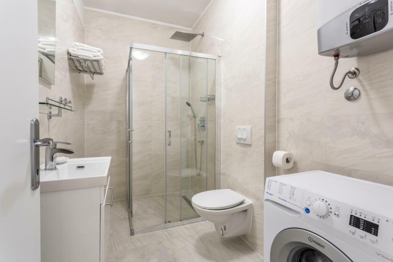 Mise Luxury Apartments Каштела Екстер'єр фото